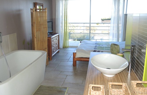 Fitou House | Villa for 2 people, with 1 master bedroom, sea view.