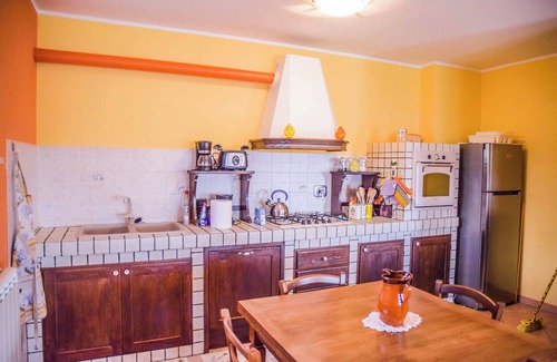 Panicale Villa | Villa for 23 persons with private garden & pool on the Umbria/Tuscany border