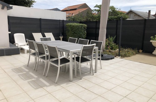 Quartier du Casino House | Villa for 6 people, EVERYTHING comfort with wifi and 50m from the beach