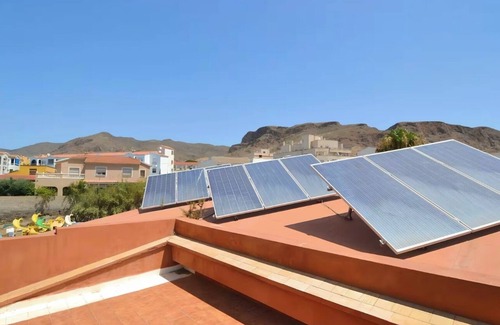 Aguadulce Ski Chalet | Villa for families or friends with shared pool and only 800m from the beach!
