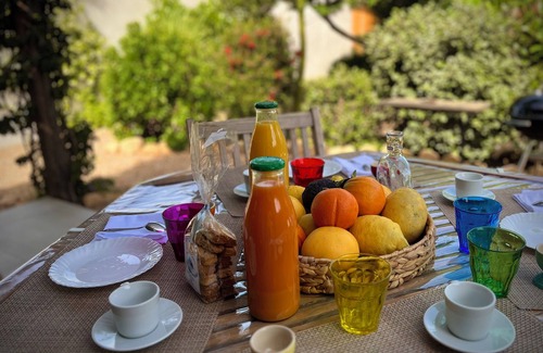 Lecci House | Villa Forana🏡Warm welcome 🧡 heated pool 🌞beach 5' away 🏖️