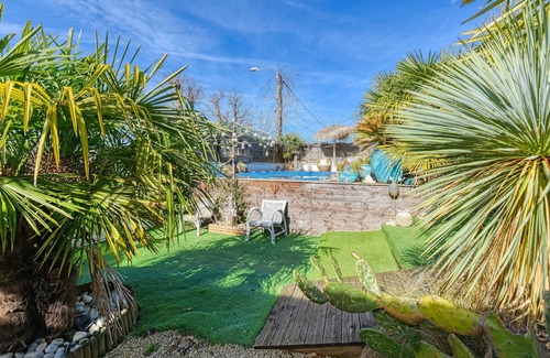 Saint-Pantaleon-de-Larche Apartment | Villa Chat L'Heureux - appartement climatisé - piscine privée
