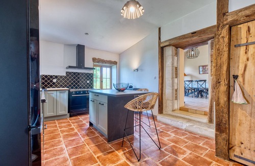 Festalemps Cottage | Villa Leynie – Countryside Retreat with Heated Pool and Dordogne Views