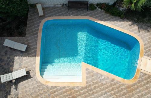 Plepi Villa | Villa Galazio