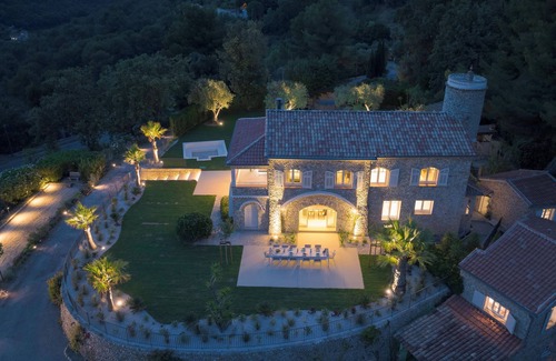 Saint-Paul-de-Vence Villa | VILLA GALET VUE 360 MER MONTAGNE ET CITADELLE SAINT PAUL DE VENCE