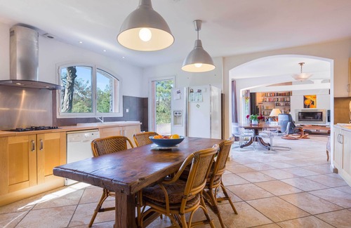 Gassin Villa | - Villa Gassin Enchanting view of the Gulf of St. Tropez