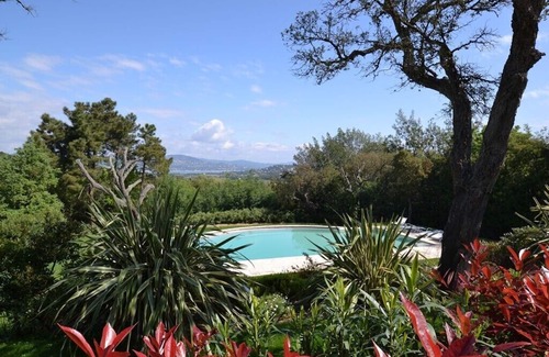 Gassin Villa | - Villa Gassin Enchanting view of the Gulf of St. Tropez