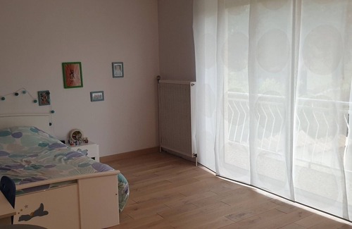 Genas House | Villa Genas Est Lyonnais 11km from the center of Lyon