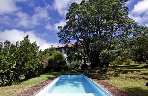 Santo da Serra Villa | Villa Getaway in Santo António da Serra