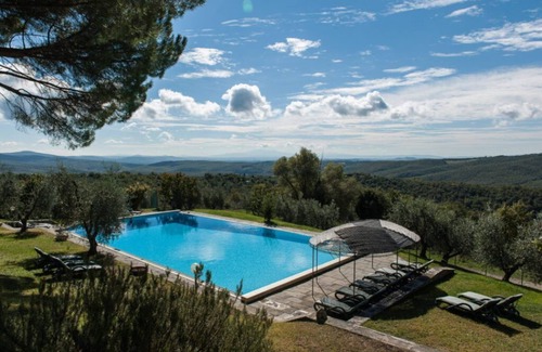 Bucine Villa | Villa Giusterna - Ancient villa in the Tuscan hills