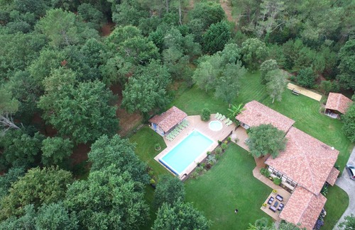 Azur Villa | VILLA GLORIEUX AZUR 24 people 10bed with heated pool near the ocean