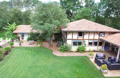 Azur Villa | VILLA GLORIEUX AZUR 24 people 10bed with heated pool near the ocean