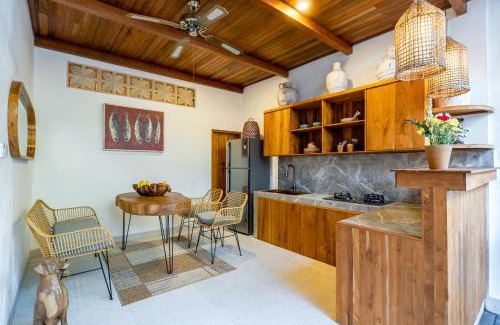 Mas Villa | Villa Golden Dev