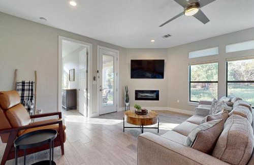 Horseshoe Bay House | Villa Grace