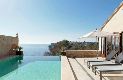 Cala Santany Villa | Villa Grand Bleu. Beach 500 meters away. Option for a heated pool at 30 degrees.