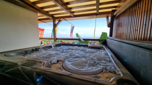 La Grande Montee Ski Chalet | Villa Hélèna Chalets