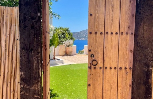 Sant Josep de sa Talaia House | Villa Horizon - First line with exceptional views and direct access to the sea