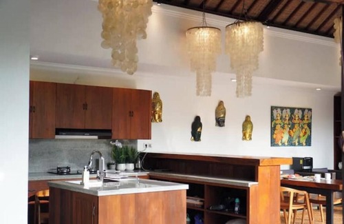 Penestanan Villa | Villa Haja 2BR+2.5BA+Pool Penestanan W/Breakfast