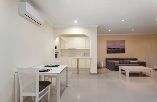 Santiago del Teide Villa | Villa 'Happy Holidays' with Sea Views, Private Pool, Garden, A/C & Wi-Fi