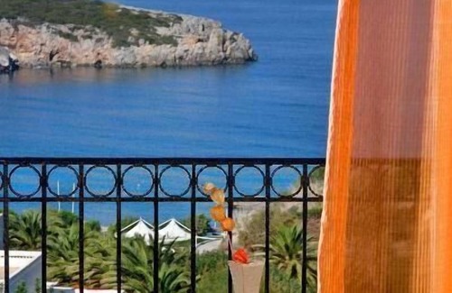 Istron House | "Villa Helios" with a view of the water