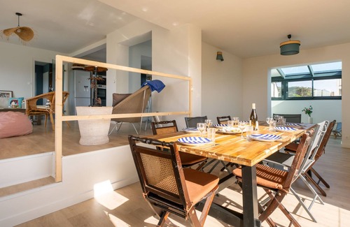 Saint-Pierre-Quiberon House | Villa Heol by Interhome