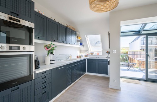 Saint-Pierre-Quiberon House | Villa Heol by Interhome