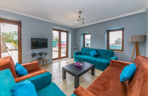 Sogut House | Villa Hideway Sogut Daily Weekly Rentals