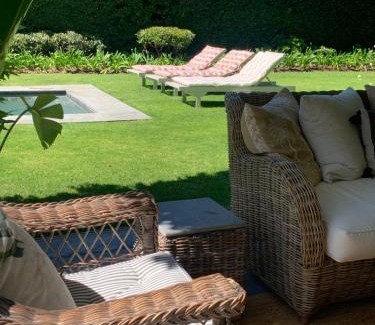 Alphen House | Villa High Court and Cottage