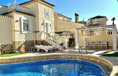 Gran Alacant Villa | Villa Holiday GA Centre Private Heated Pool