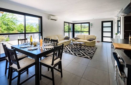 La Valsiere Villa | Villa Holidays ⭐- Heated & private pool - air conditioning - wifi - parking - Netflix