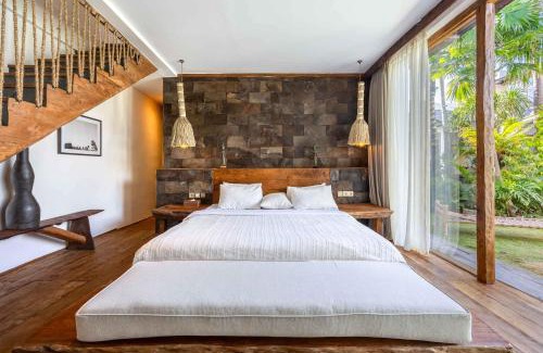 Umalas Villa | Villa HOM - Stylish Huge LUX NEW 6BR 16px Next To Canggu