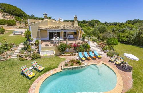 Lagoa e Carvoeiro Villa | Villa Horta by Villa Plus