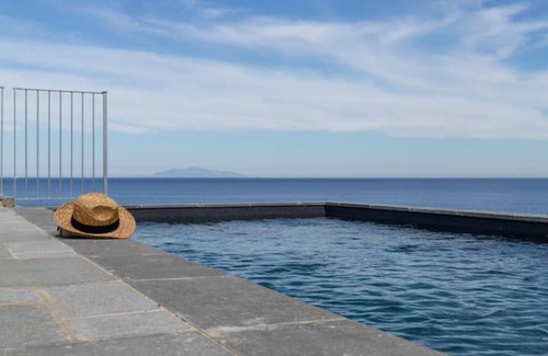 Erbalunga Villa | Villa HUGO, New, 8 pers, heated pool,