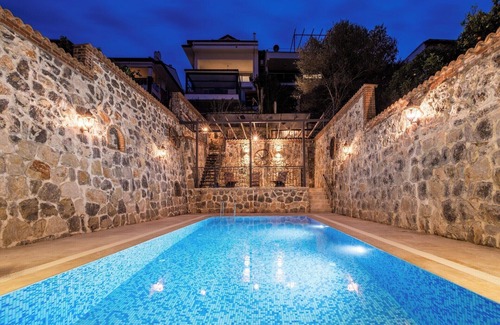 Fethiye City Center Boat Rental | Villa Hüs-Villa with private pool and sea view in a central location