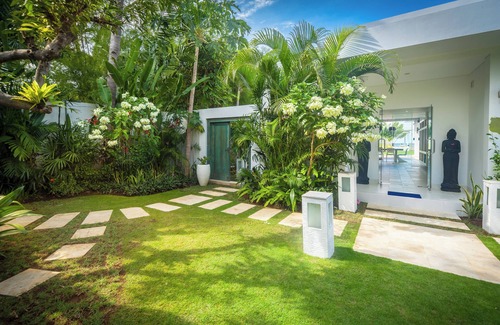 Dencarik Villa | Villa Ibiza - Romantic place for Lovers!