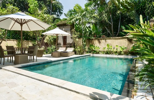 Sanur Villa | VILLA IBU 3 BDRM POOL 50 METERS TO BEACH