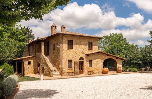 Montepulciano House | Villa il Beneficio promoted by WeekHomes.com