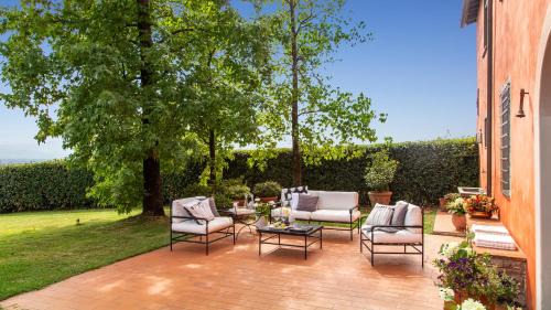 San Michele di Moriano Villa | VILLA IL COLLE DI MORIANO 8, Emma Villas