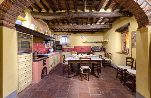 Vorno Villa | Villa Il Colosso, 17th-Century Estate near Lucca