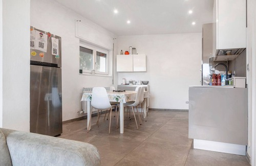 Cavagnano Villa | Villa 'Il Gelsomino' with Mountain View, Private Terrace and Wi-Fi