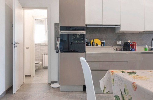 Cavagnano Villa | Villa 'Il Gelsomino' with Mountain View, Private Terrace and Wi-Fi