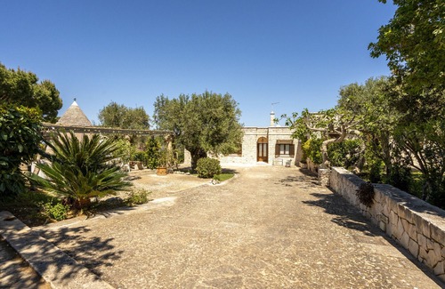 Laureto Villa | Villa 'Il Mio Paradiso' with Sea View, Wi-Fi and Air Conditioning