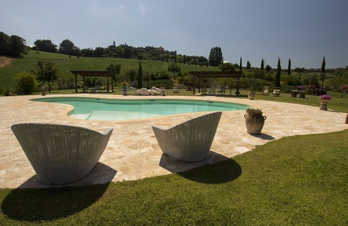 Mondavio Villa | Villa il Rovereto, eco-friendly environment in Le