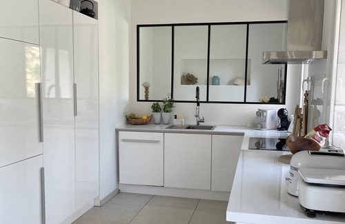 Plaine de la Brague Villa | Villa in a quiet area near the city center at 50 m from the sea and beaches