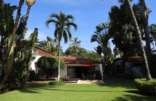 Granjas del Marques Villa | Villa in Acapulco - near malls and excellent restaurants