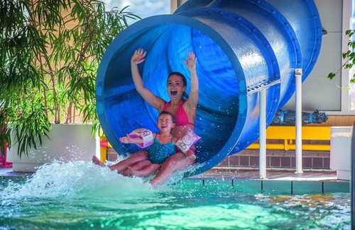 Bruinisse Villa | Villa in Aquadelta with Child-Friendly Features
