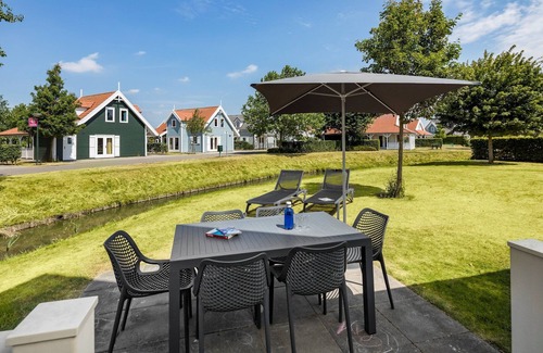 Bruinisse Villa | Villa in Aquadelta with Private Sauna