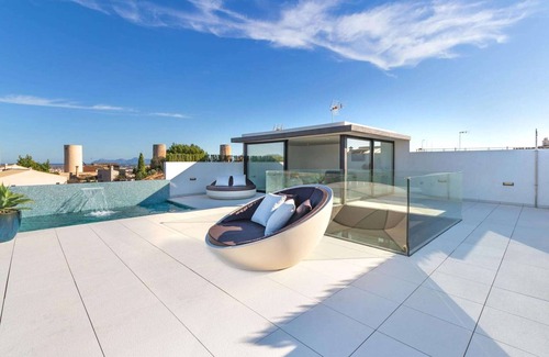 Buger Villa | Villa in Búger with Rooftop Pool & Scenic Views