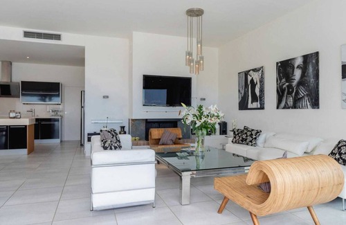 Cap Martinet Villa | Villa in Cap Martinet
