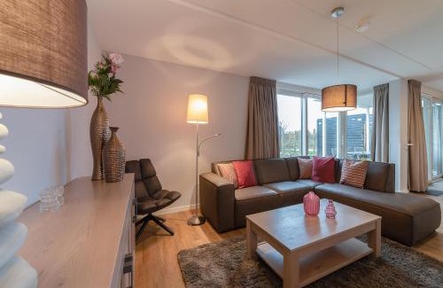 Colijnsplaat House | Villa in Colijnsplaat by the Sea & Sauna